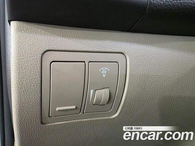 Hyundai AVANTE 2008 — photo 11