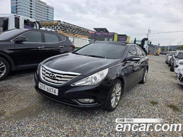 Hyundai Sonata 2011 — photo 2