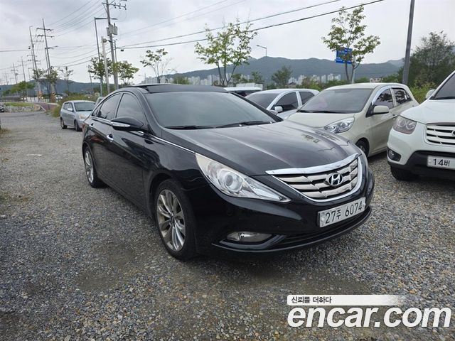 Hyundai Sonata 2011 — photo 5