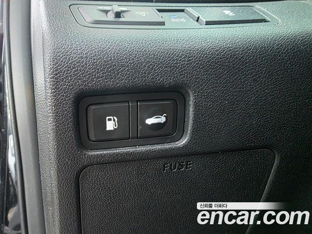 Hyundai Sonata 2011 — photo 11