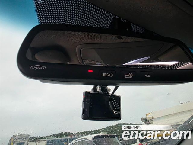 Hyundai Sonata 2011 — photo 15