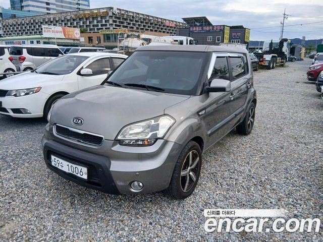 Kia Soul 2011 — photo 2