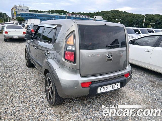 Kia Soul 2011 — photo 3