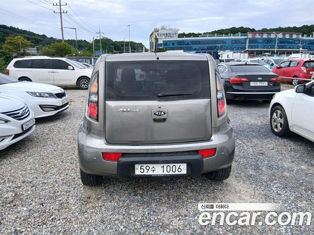 Kia Soul 2011 — photo 4