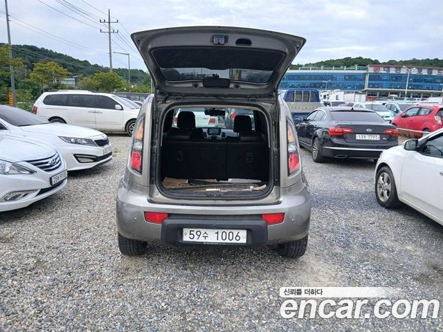 Kia Soul 2011 — photo 17