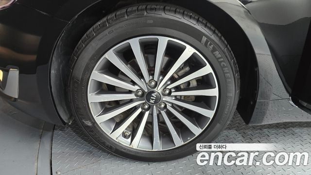 Kia K7 2015 — photo 5