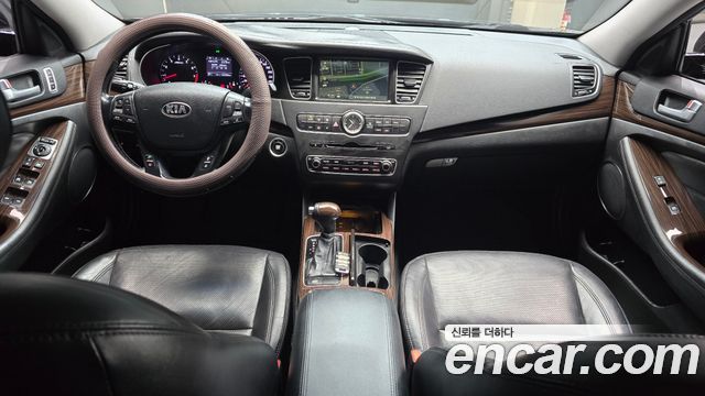 Kia K7 2015 — photo 10