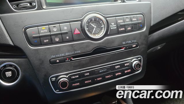 Kia K7 2015 — photo 24