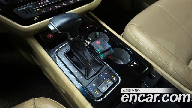 Kia Canival 2018 — photo 12