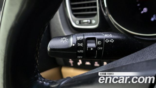 Kia Canival 2018 — photo 21