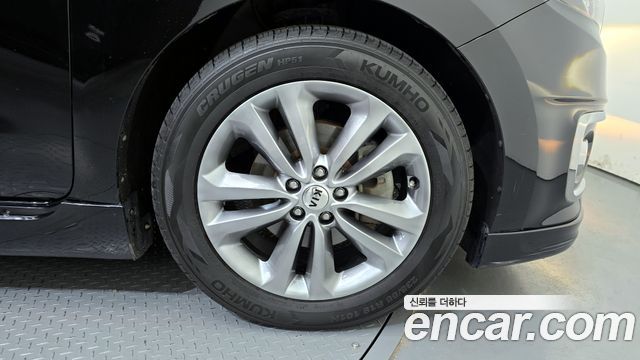 Kia Canival 2018 — photo 7
