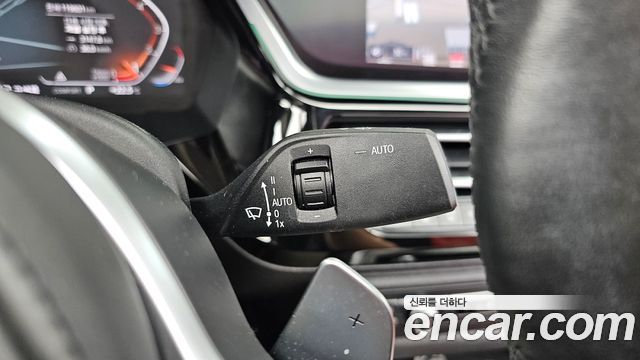 BMW Z4 2019 — photo 25