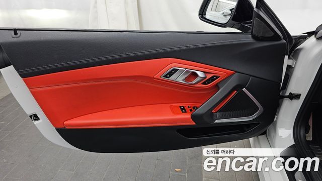 BMW Z4 2019 — photo 14