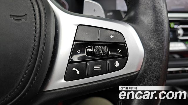 BMW Z4 2019 — photo 32