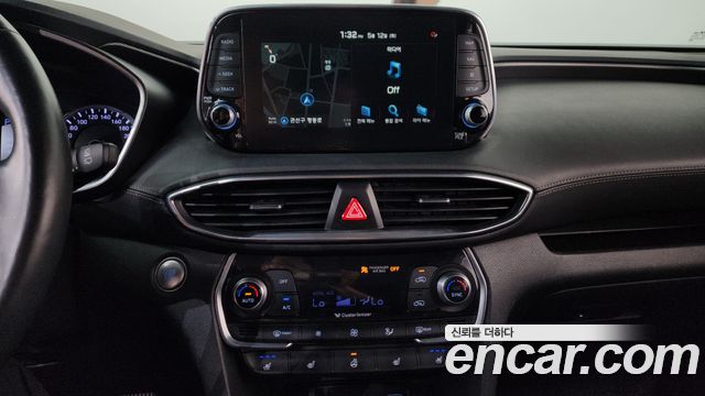 Hyundai Santafe 2020 — photo 18