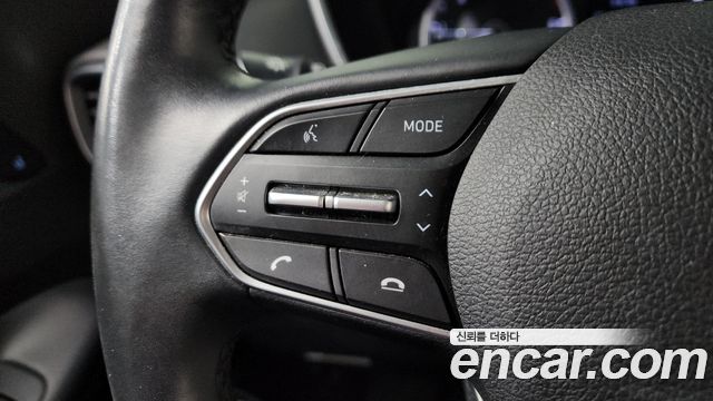 Hyundai Santafe 2020 — photo 22
