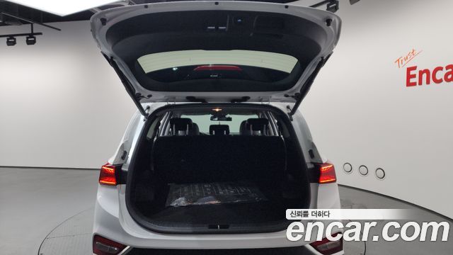 Hyundai Santafe 2020 — photo 25