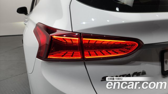 Hyundai Santafe 2020 — photo 9