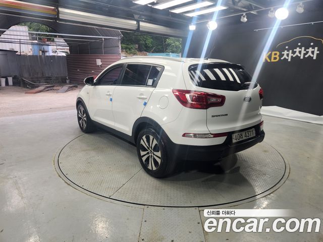 Kia Sportage 2012 — photo 4