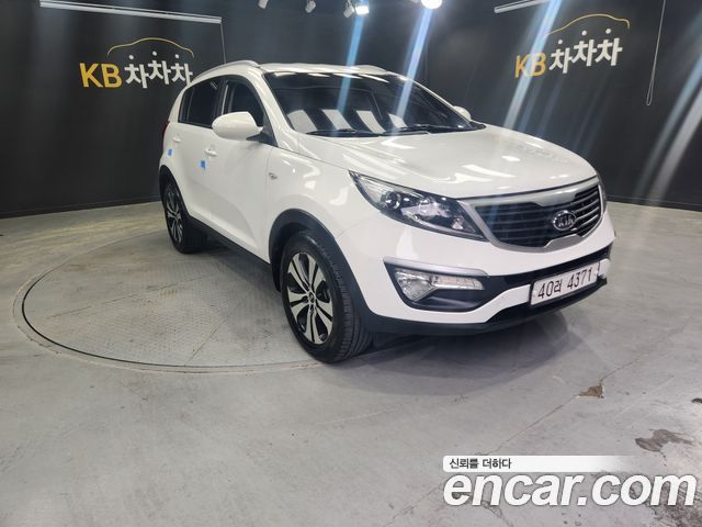 Kia Sportage 2012 — photo 9