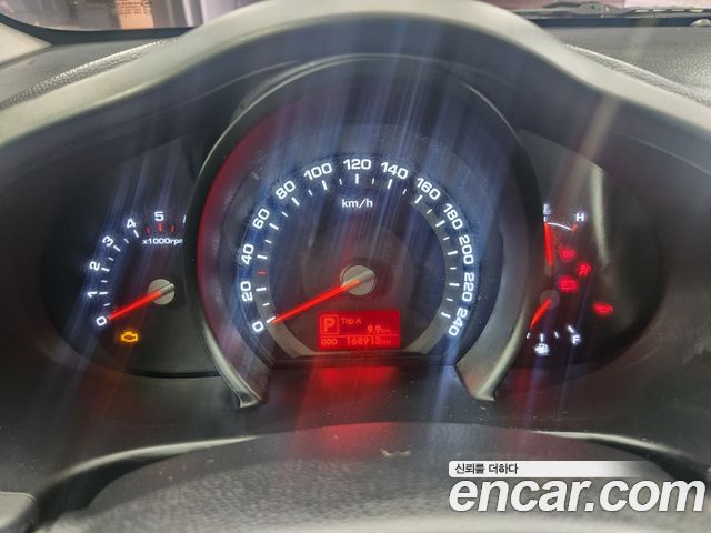 Kia Sportage 2012 — photo 10