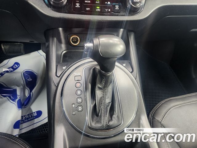 Kia Sportage 2012 — photo 12