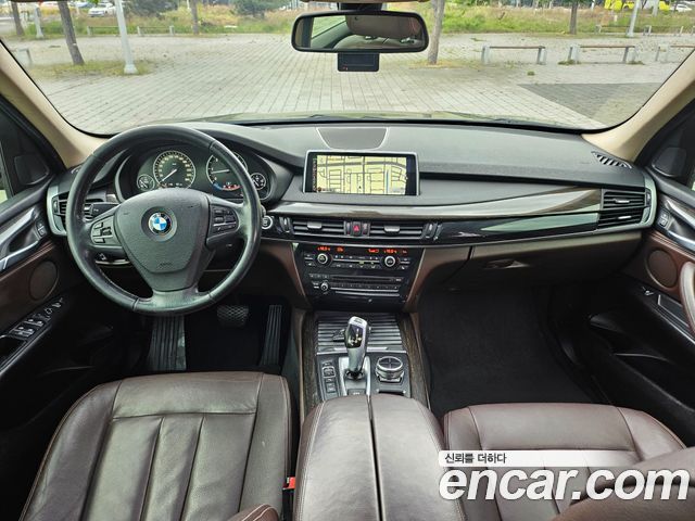 BMW X5 2014 — photo 15