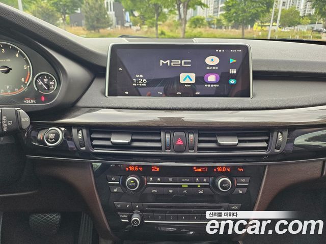 BMW X5 2014 — photo 16