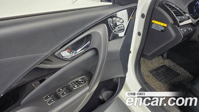 Hyundai Grandeur 2014 — photo 16