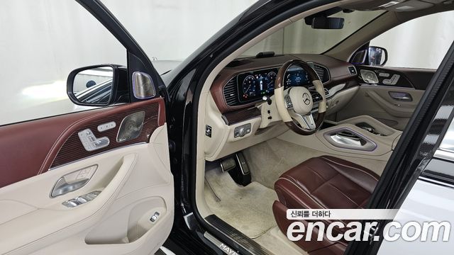 Mercedes-Benz GLS-Class 2021 — photo 13
