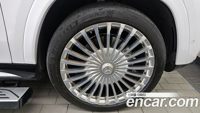 Mercedes-Benz GLS-Class 2021 — photo 7
