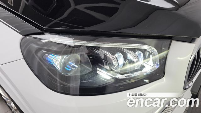 Mercedes-Benz GLS-Class 2021 — photo 8