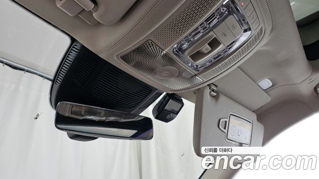 Mercedes-Benz GLS-Class 2021 — photo 30