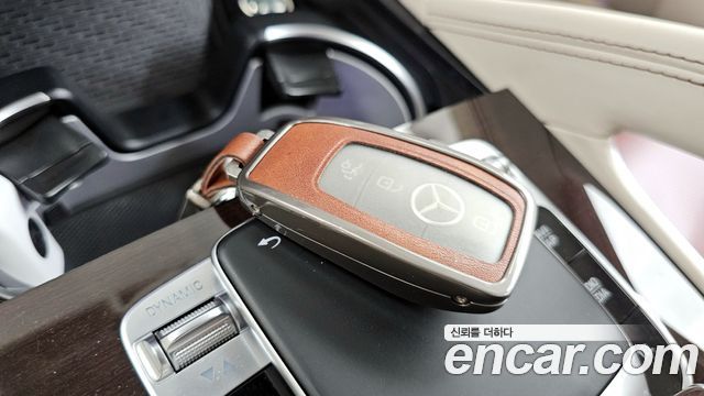 Mercedes-Benz GLS-Class 2021 — photo 31