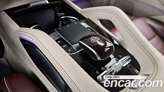 Mercedes-Benz GLS-Class 2021 — photo 34