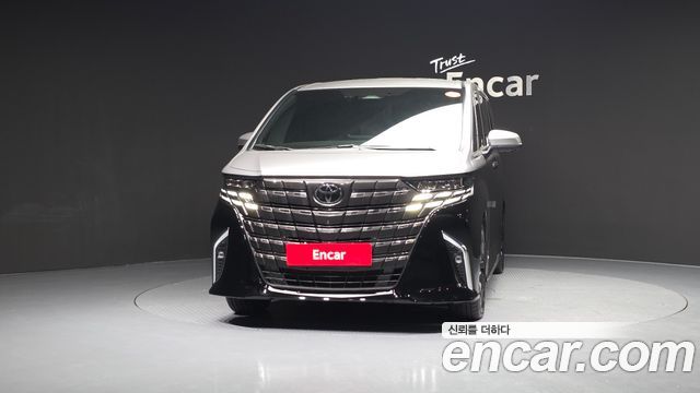 Toyota Alphard 2025 — photo 3