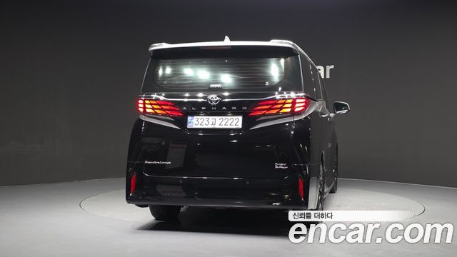 Toyota Alphard 2025 — photo 4