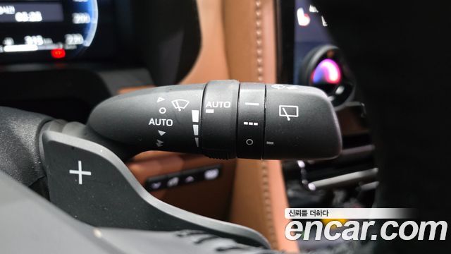 Toyota Alphard 2025 — photo 29