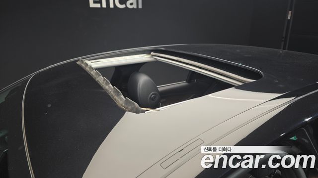Mercedes-Benz E-Class 2018 — photo 19