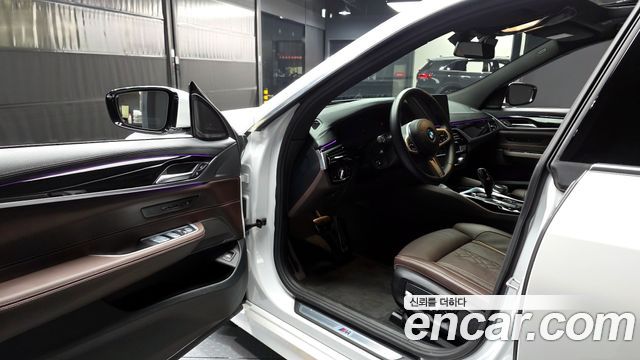 BMW Gran Turismo 2024 — photo 10