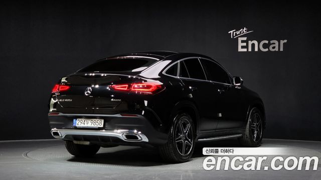 Mercedes-Benz GLE-Class 2020 — photo 2