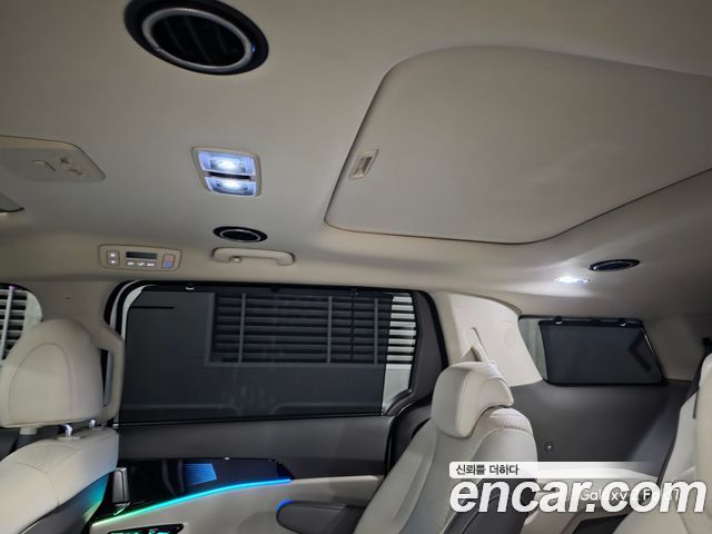 Kia Canival 2024 — photo 9