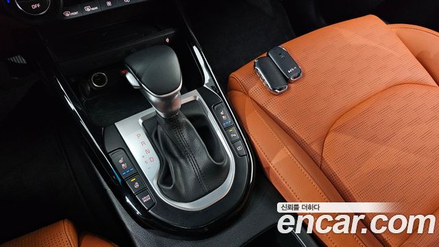 Kia K3 2022 — photo 9