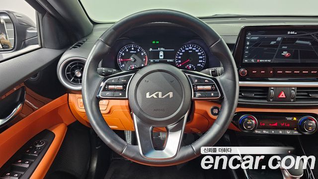 Kia K3 2022 — photo 14
