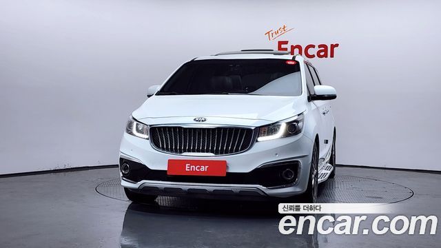Kia Canival 2018 — photo 3