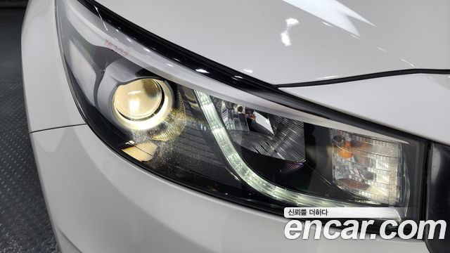 Kia Canival 2018 — photo 8