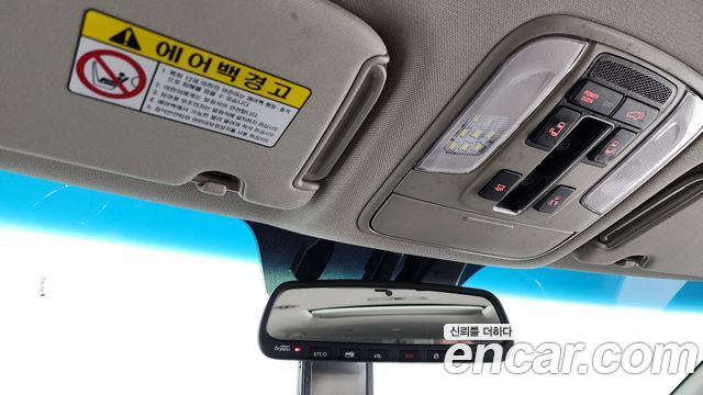 Kia Canival 2018 — photo 27