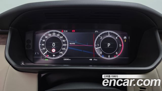 Land Rover Discovery 2019 — photo 11