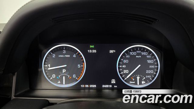 Land Rover Range Rover 2010 — photo 8