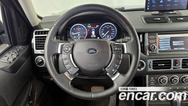 Land Rover Range Rover 2010 — photo 13